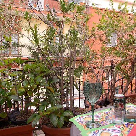 Private Room, Kitchen Corner&balcony Privatunterkunft Bari